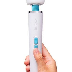 Le Wand Classique Petite Cordless 9.7" Vibrating Wand Massager